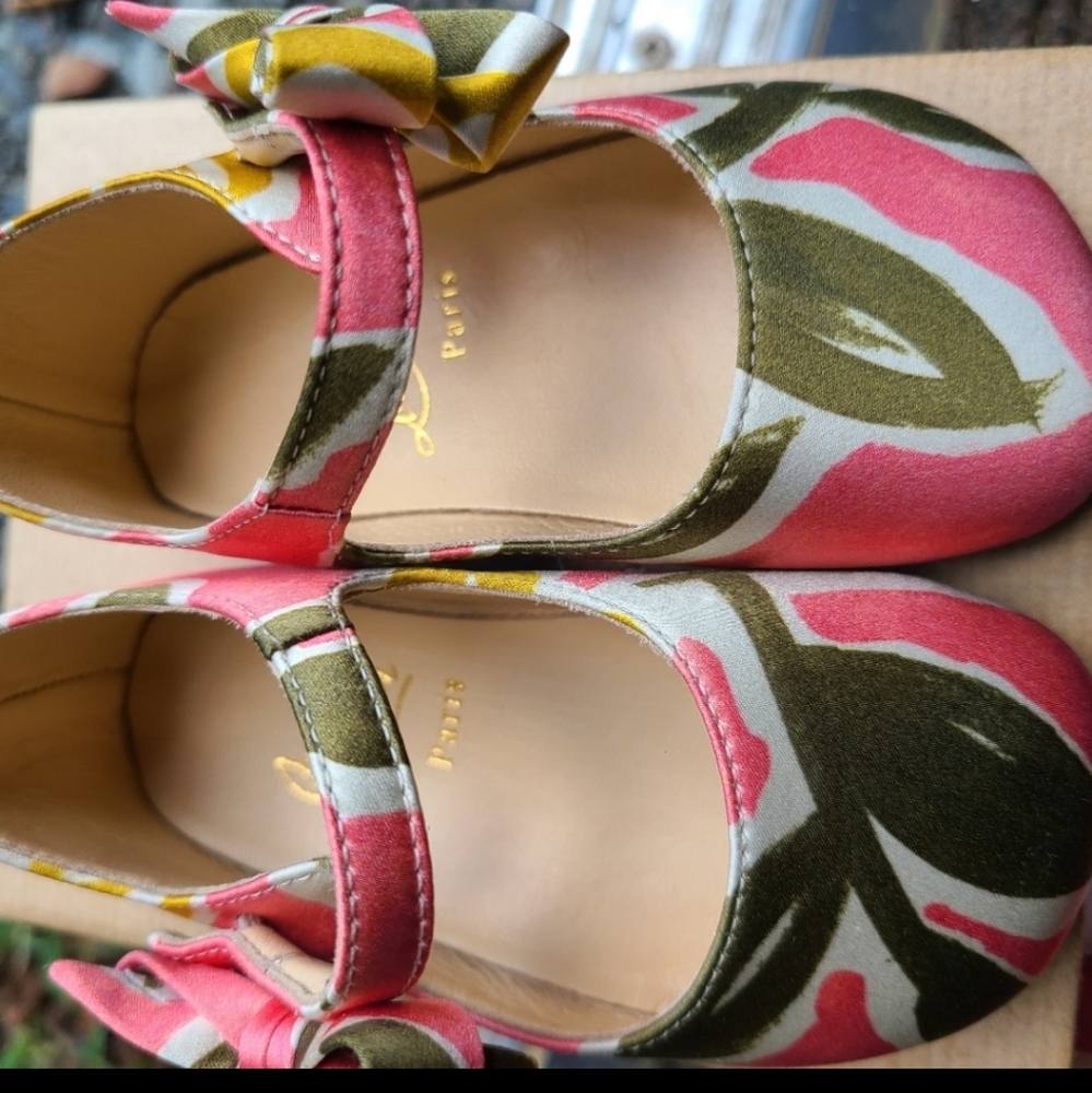 Baby Louboutin size 18